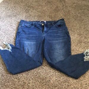 Arula Distressed Bottom Stretch Skinny Jeans